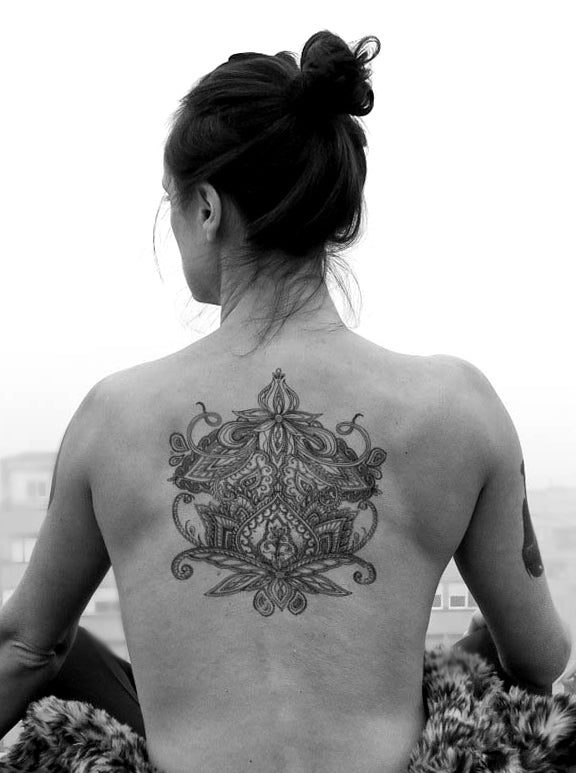 Mehndi Large Back Ornament