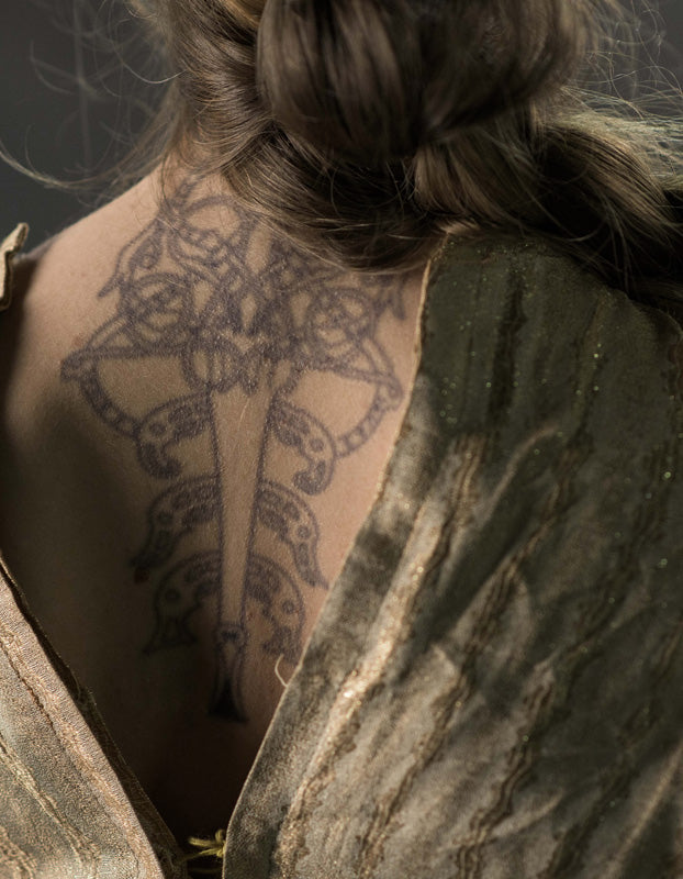 SET DE TATUAJES ORIGINALES DE ASTRID, DE LA SERIE VIKINGOS