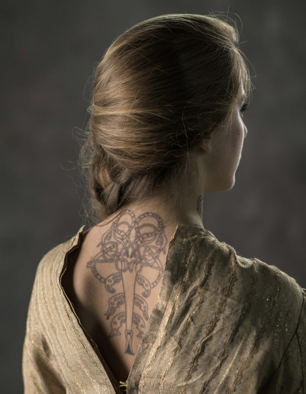 SET DE TATUAJES ORIGINALES DE ASTRID, DE LA SERIE VIKINGOS