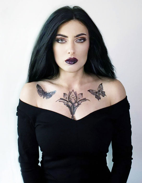 ADORNO PARA EL ESTERNÓN 2