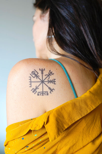 Vegvisir (Viking Symbol)